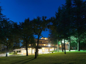 Отель Il Castagneto Hotel  Мельфи